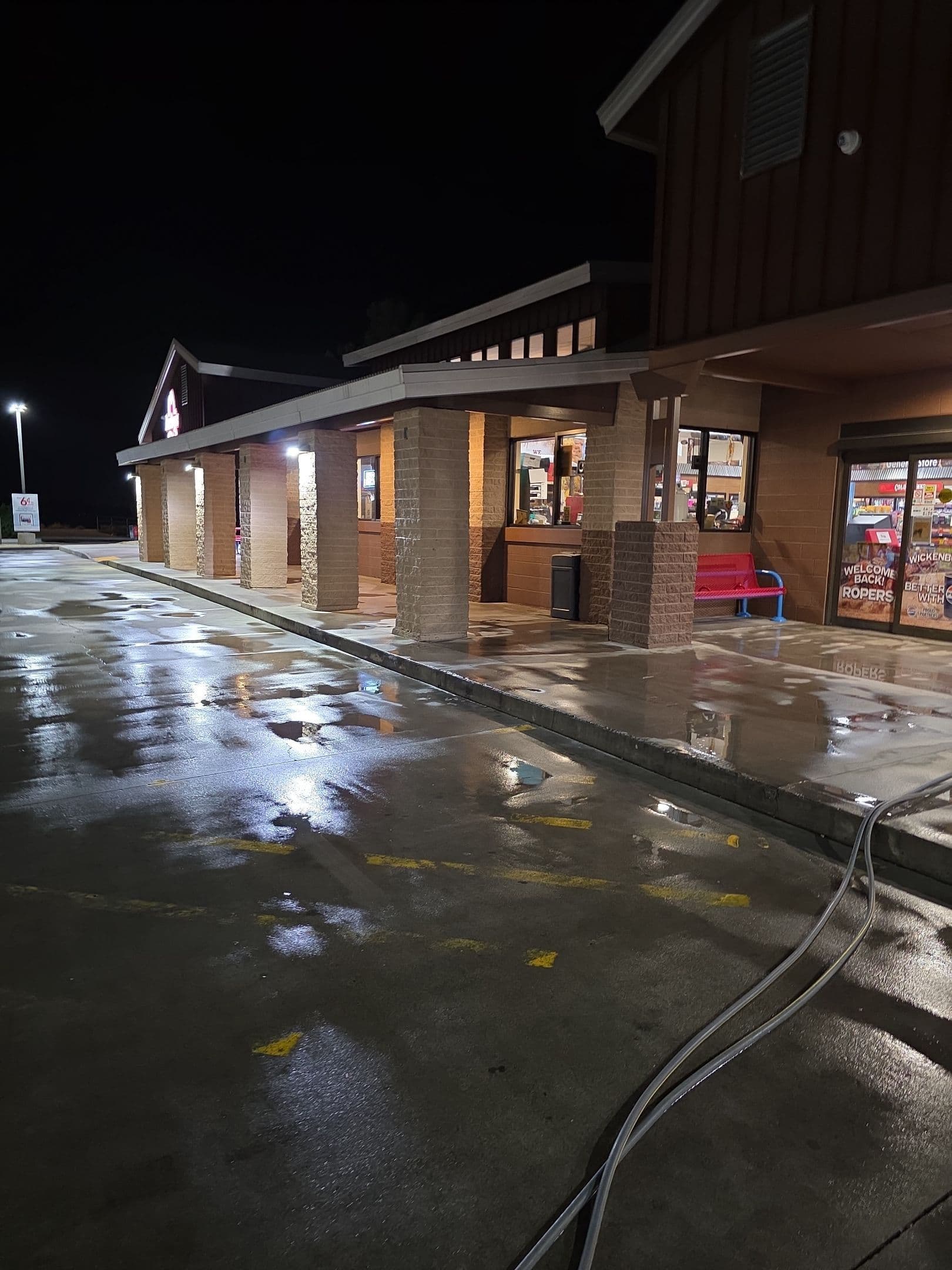 Gallery photos for Nighttime Shine at Wickenburg Gas Station: Image #1