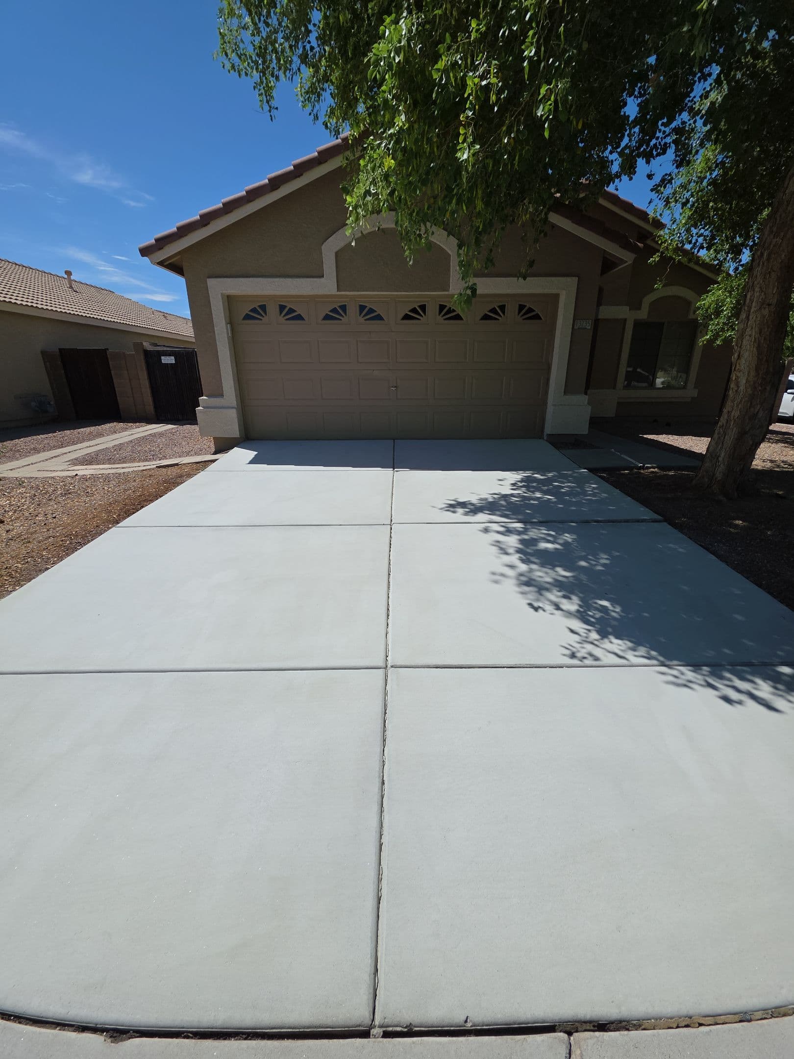 Gallery photos for Oil Stains Meet Their Match on This Concrete Driveway: Image #2