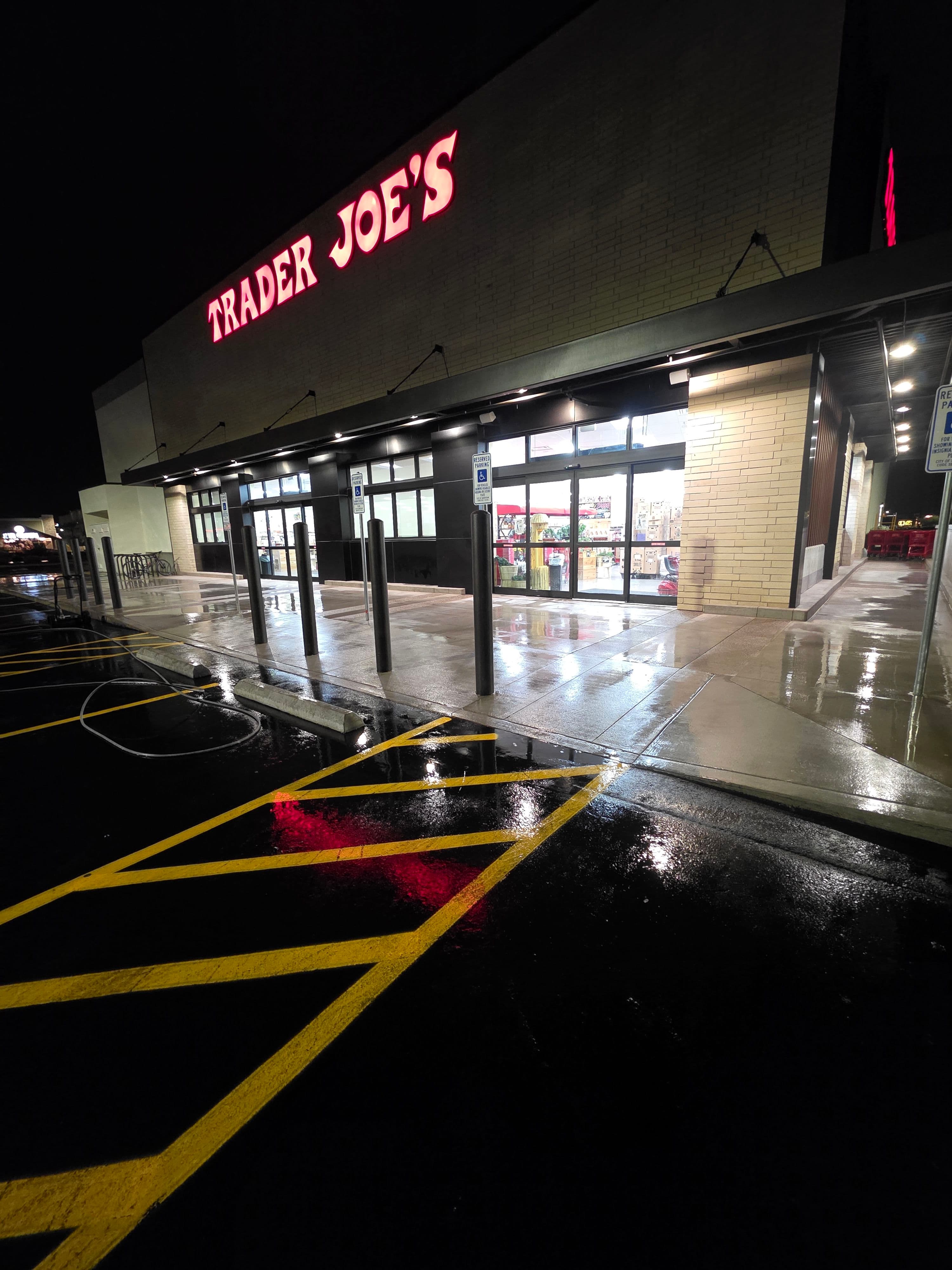 Project Fresh Post-Construction Cleanup at Trader Joe's Goodyear image