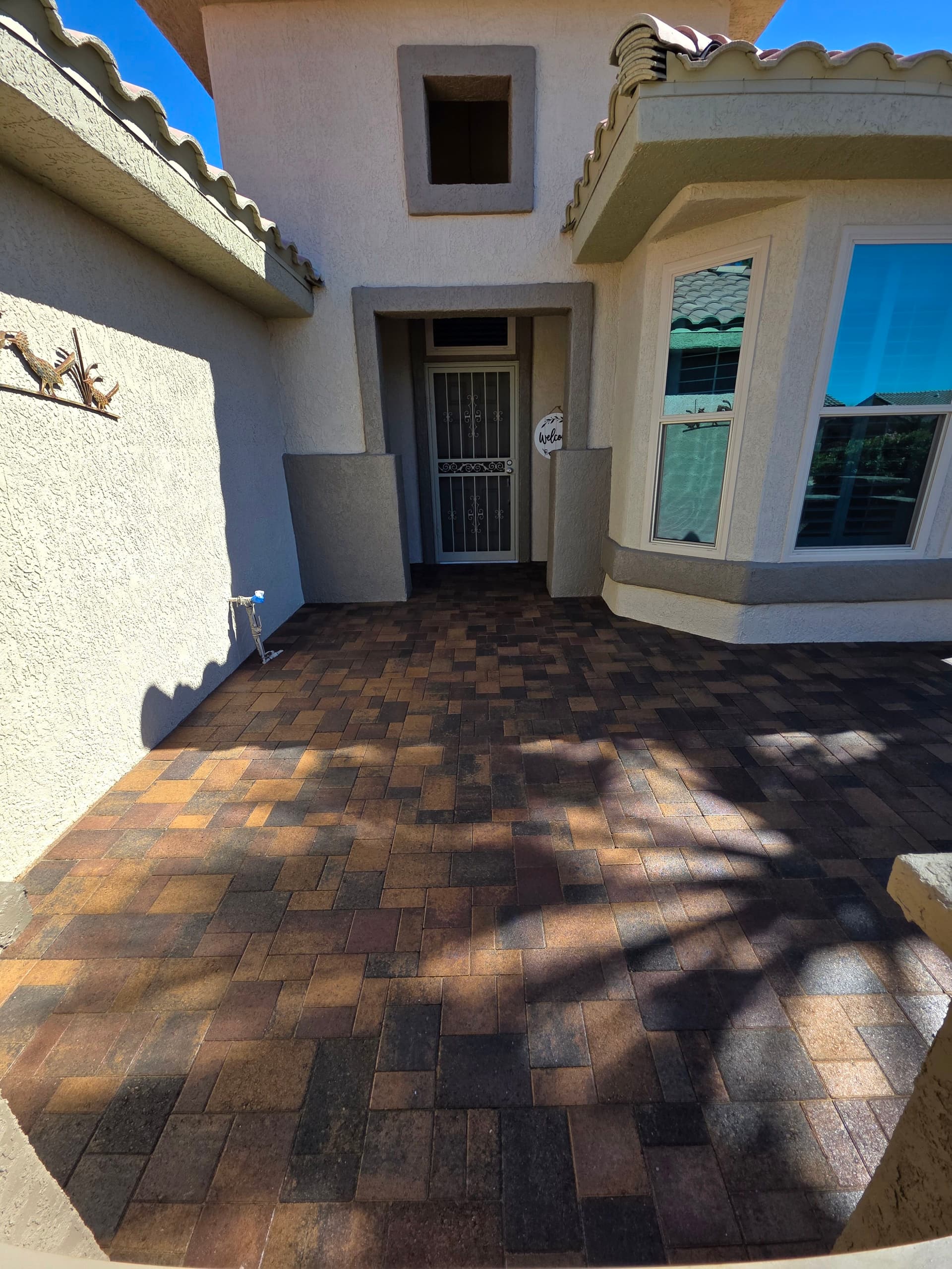 Gallery photos for Paver Patio Cleaning and Sealing in Sun City: Image #3