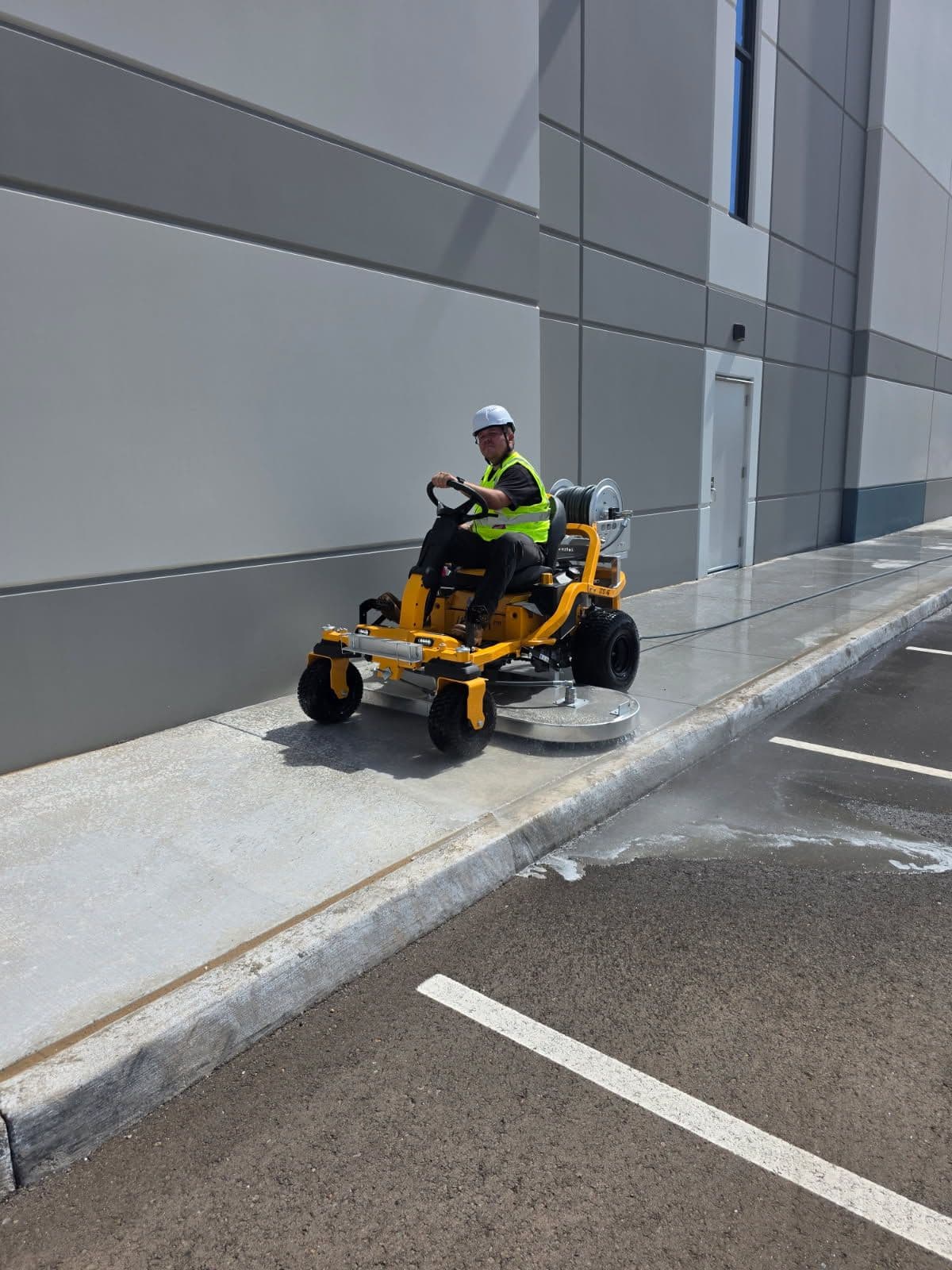 High-Power Warehouse Cleaning with Ride-On Machine image
